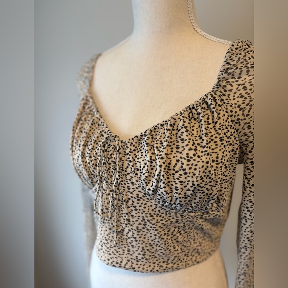 American Eagle Leopard Print Sweetheart Long Sleeve Top – Size Large - Picture 3 of 8